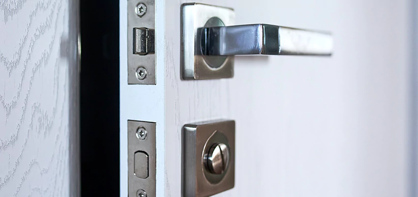 Door Lever Handle Lock Repair in Santa Clarita, CA