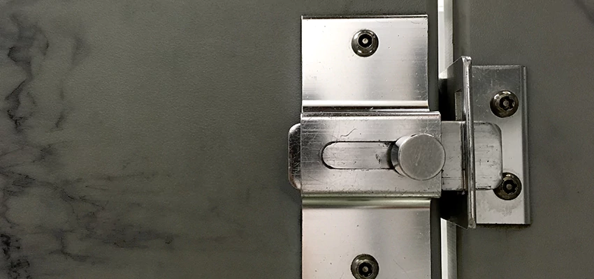 Fix A Room Door Lock in Santa Clarita, CA