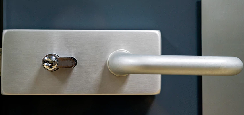 Change Patio Door Locks in Santa Clarita, California