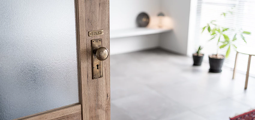 Deadbolt Door Lock Knob Repair in Santa Clarita, California